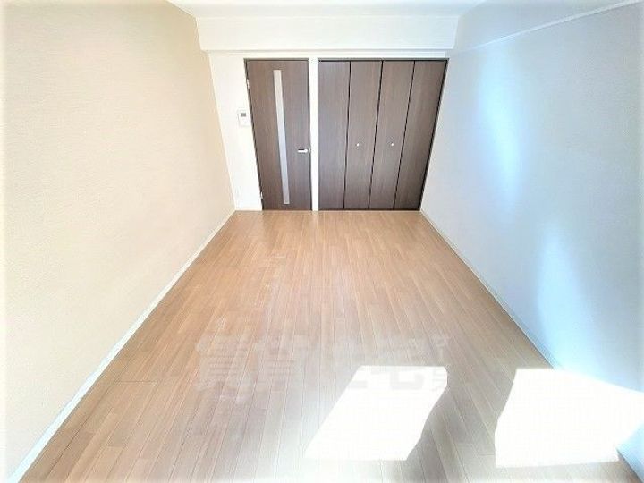 LA RIVIERE OKAMOTOの内装