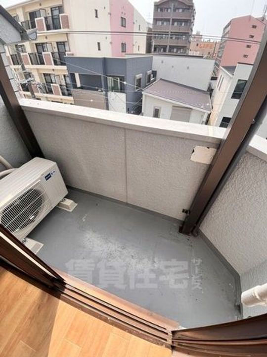 ドゥエール平野のその他画像