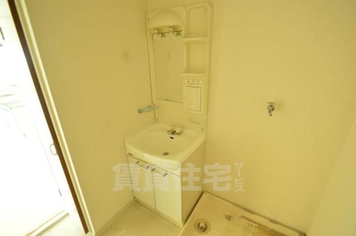 大阪府茨木市並木町の賃貸マンションの内装