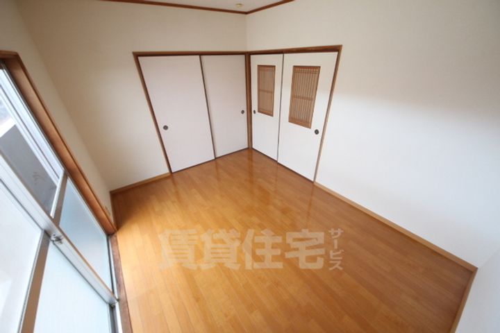 R-7緑町ハイツの内装