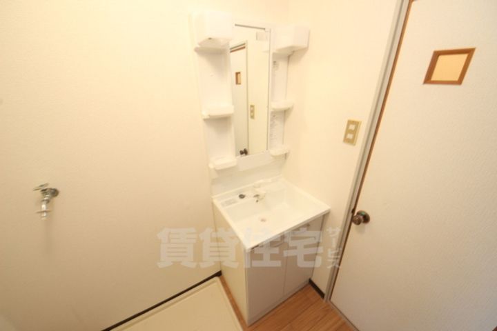 R-7緑町ハイツの内装