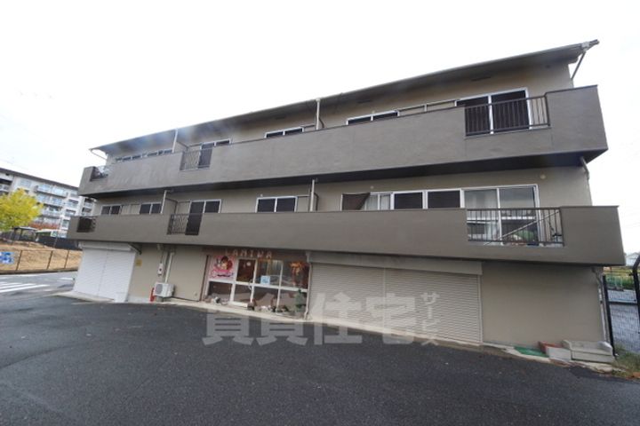 R-7緑町ハイツの外観