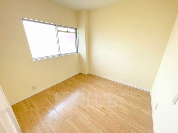 メゾン西川の寝室