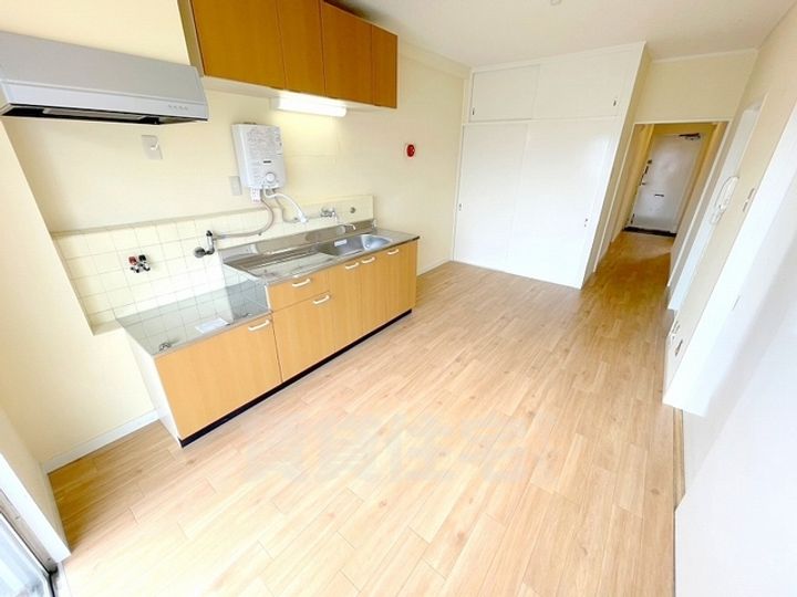 メゾン西川の居間