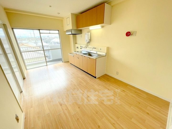 メゾン西川の居間