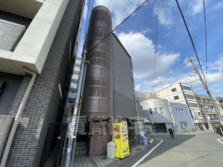 大阪府大阪市住吉区山之内3丁目の賃貸マンションの外観