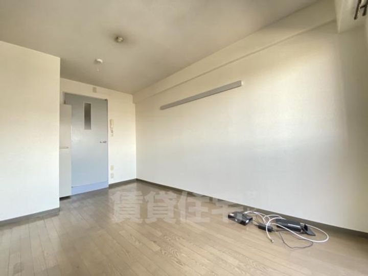 大阪府大阪市住吉区山之内3丁目の賃貸マンションの居間