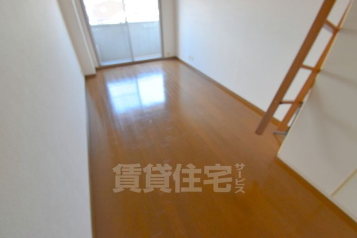 センチュリーハイツ木村の居間