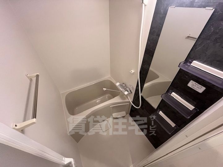 大阪府堺市堺区熊野町東4丁の賃貸マンションの風呂