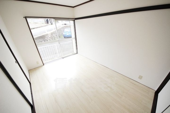 小林ハイツの子供部屋