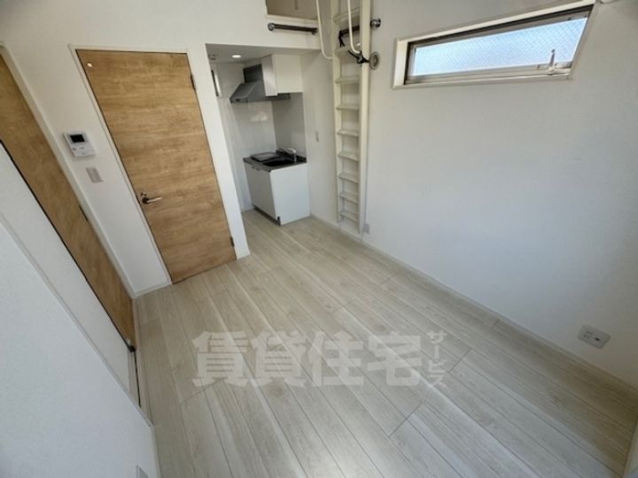 KARIN長楽町の居間
