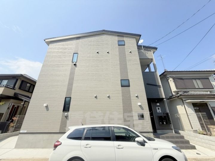 ハーモニーテラス小栗栖森本町の外観