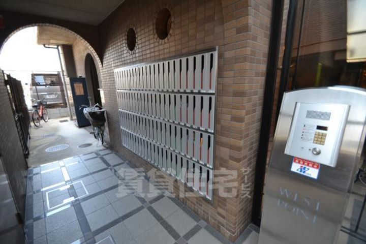 ウエストポイントの玄関