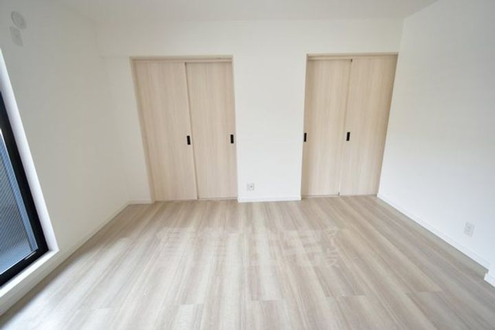 ヴェルメゾン尼崎尾浜町の居間