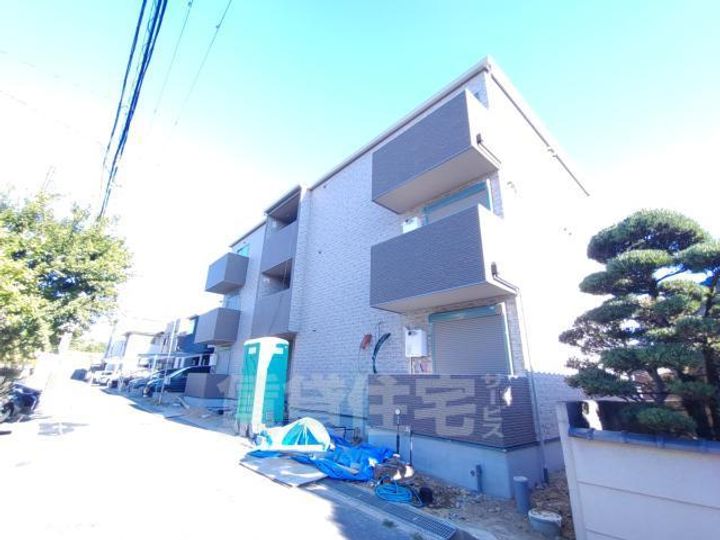 大阪府茨木市三島町の賃貸アパートの玄関