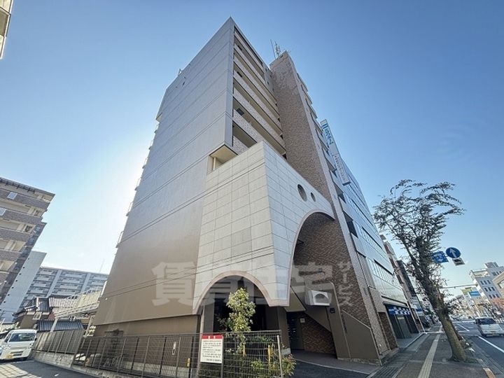 奈良県奈良市大宮町2丁目の賃貸マンションの外観