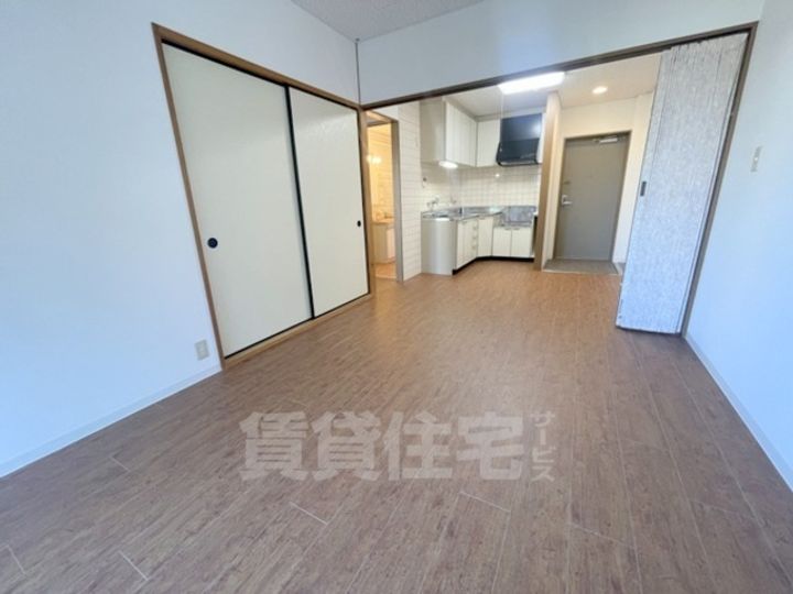 レジデンスオザックの居間