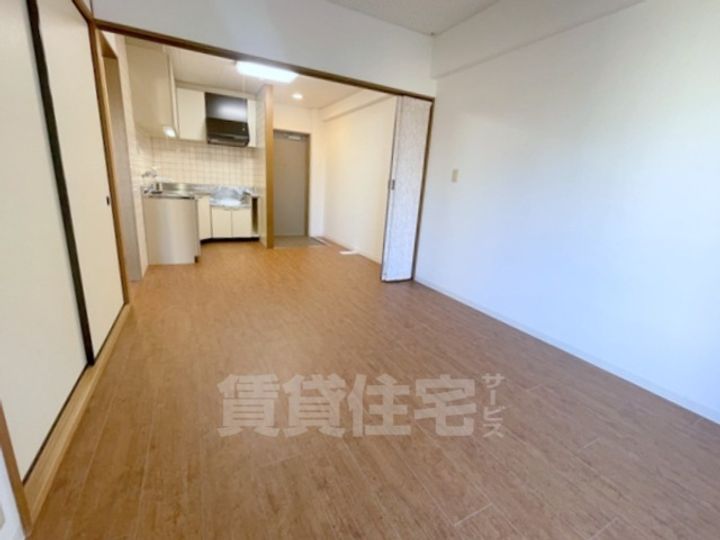 レジデンスオザックの居間