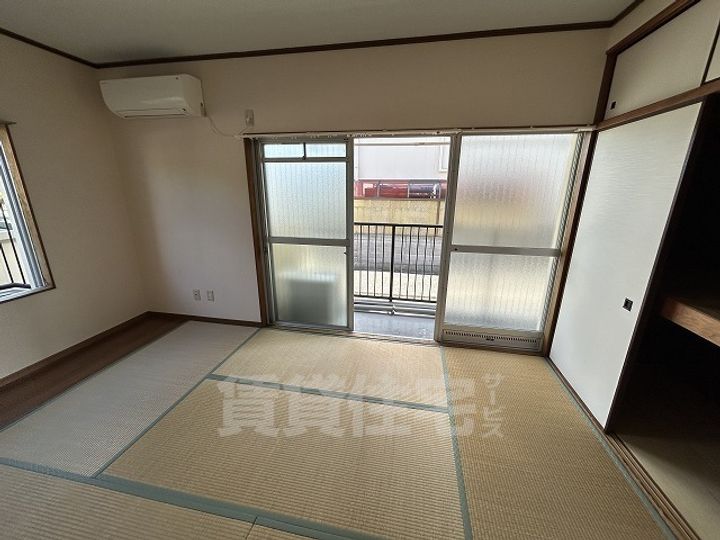 琴浦マンションの内装