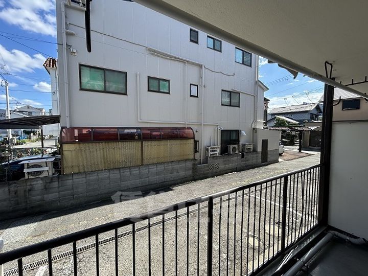 琴浦マンションの周辺