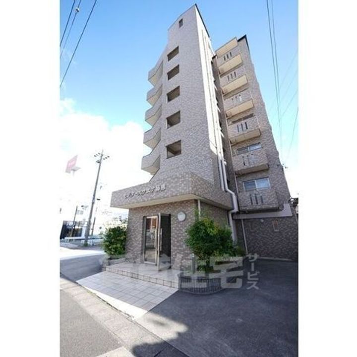 センタースクエア師勝の外観