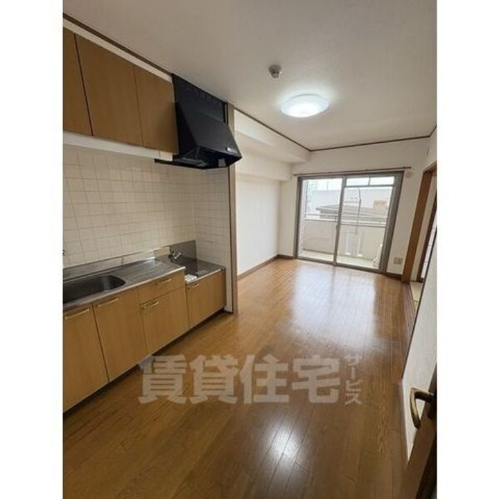 センタースクエア師勝の居間