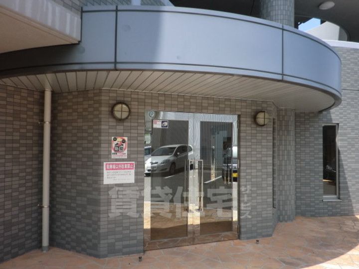 ストーリーズ丸喜の玄関