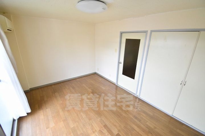 グランドコーポTAKA1の寝室