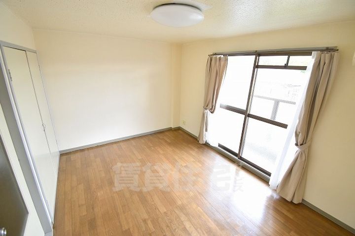 グランドコーポTAKA1の居間