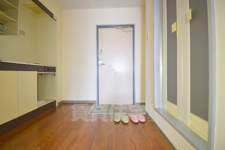 グランドコーポTAKA1の玄関