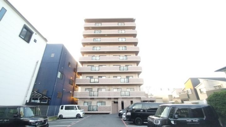 マノワールコトンの外観