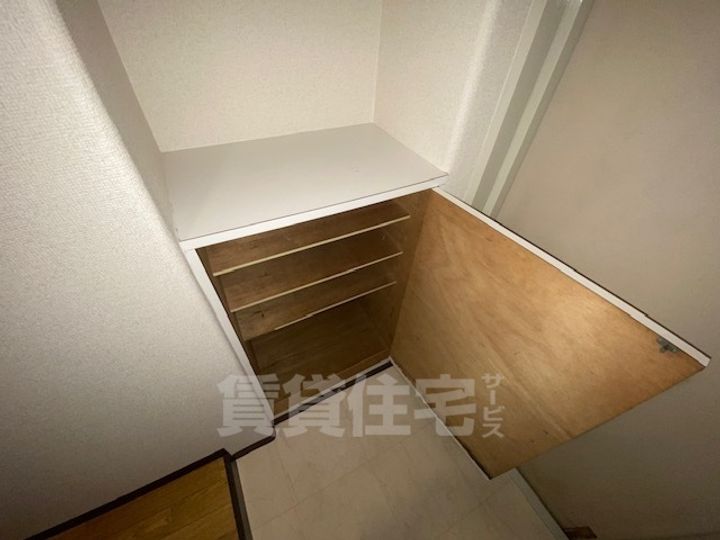 大阪府大阪市城東区関目3丁目の賃貸マンションの内装