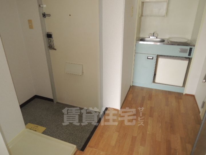 アメニティー新高二番館(低層棟)の玄関