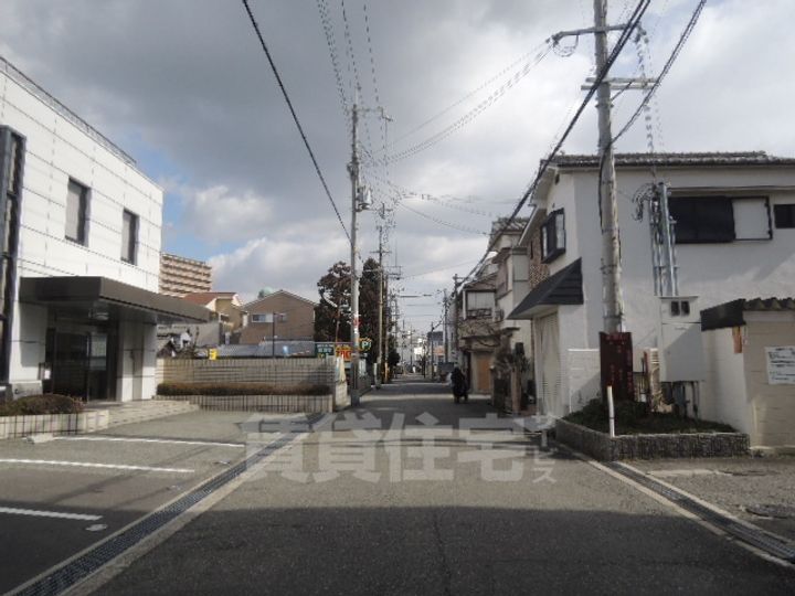アメニティー新高二番館(低層棟)の周辺