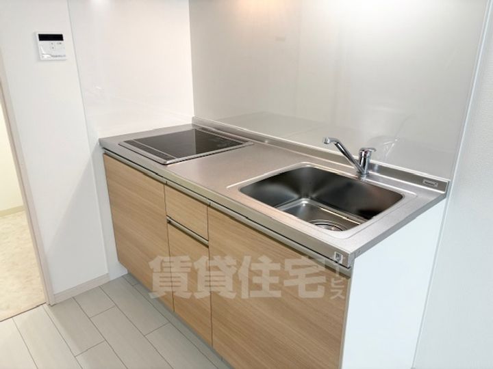 大阪府枚方市出口2丁目の賃貸アパートのキッチン