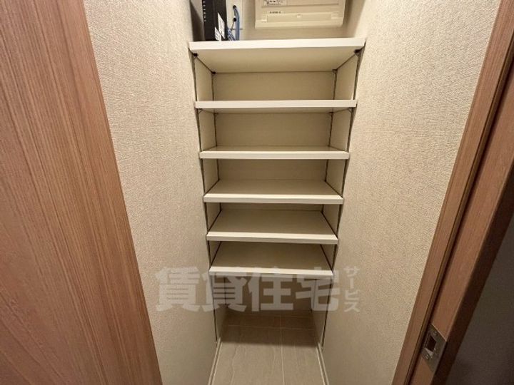 オープンレジデンシア金山ザ・プレイスの玄関