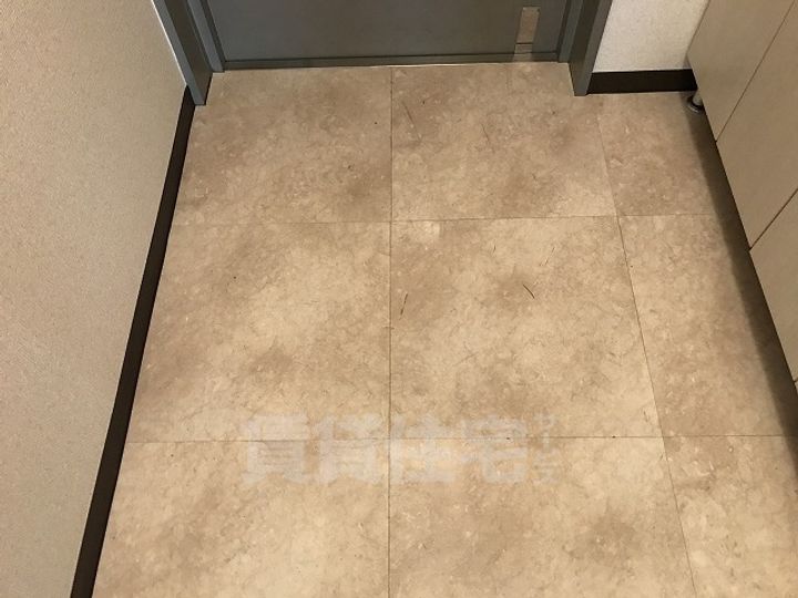 ソシア武庫川の玄関