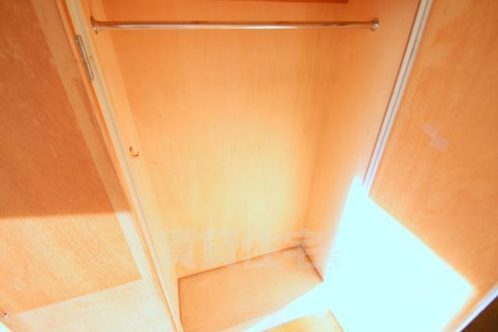 大阪府吹田市千里山東1丁目の賃貸マンションの内装