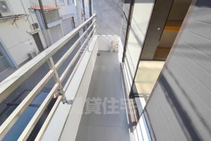 スタンドアップ十三のその他画像