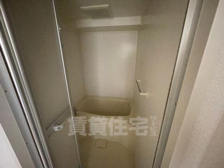 レフィナード西台の風呂