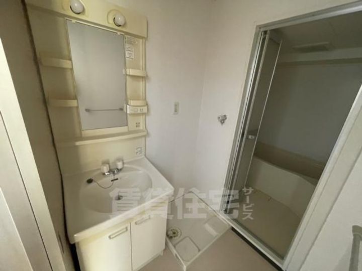 レフィナード西台の内装