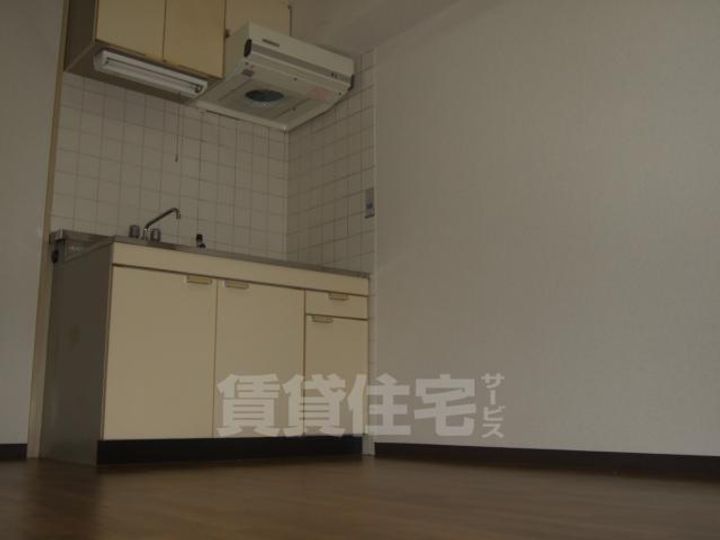 大阪府大阪市西淀川区野里1丁目の賃貸マンションの内装
