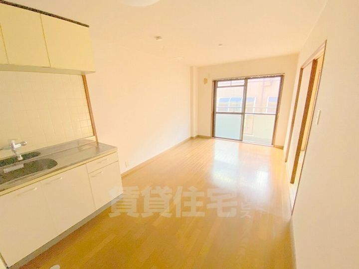 マンションカワハラの居間