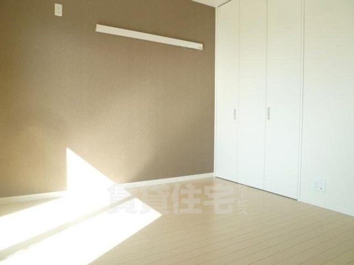 大阪府堺市堺区戎之町東3丁の賃貸マンションの寝室