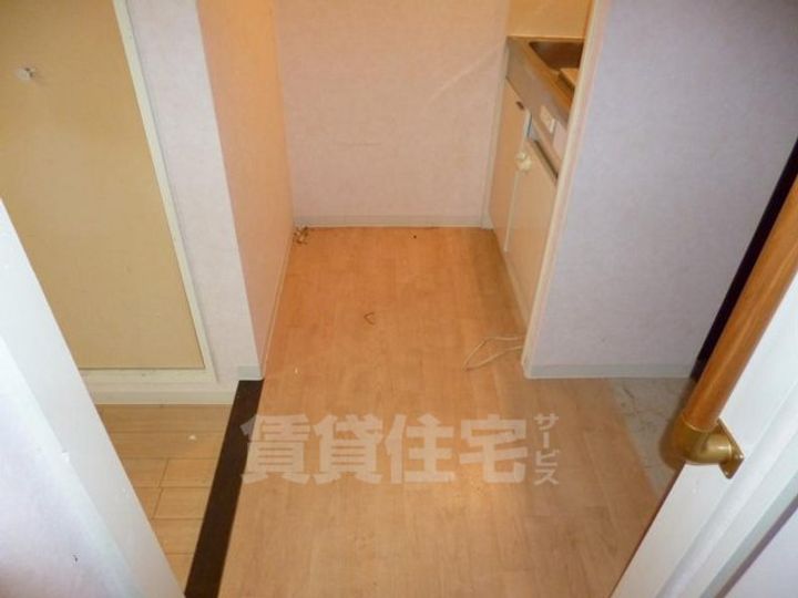 十三ホワイティの内装