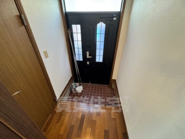 兵庫県神戸市須磨区大黒町1丁目(一戸建)の賃貸物件1の玄関