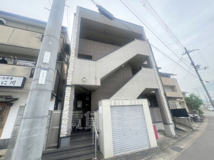 アンプルールフェール大利町の外観