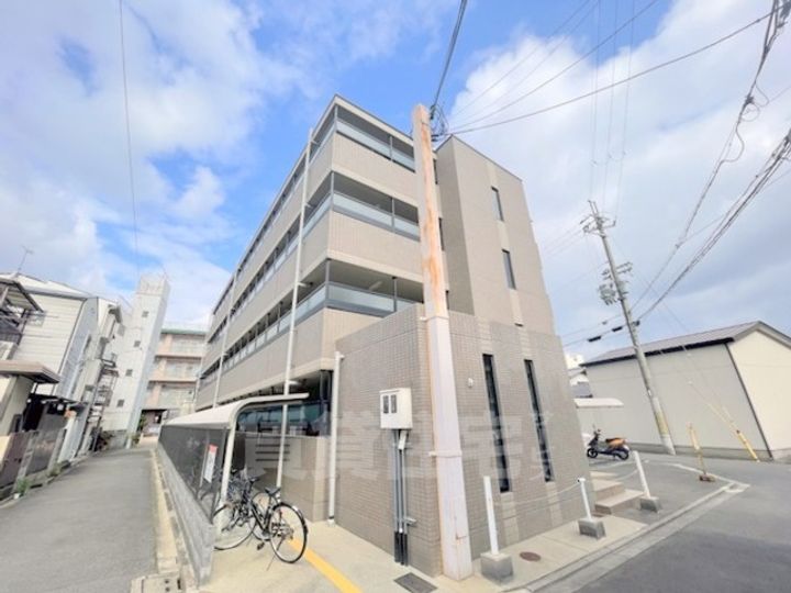 カルモ中村の外観