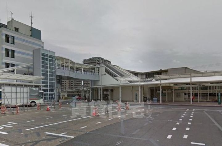 シャトーアルバ2の周辺