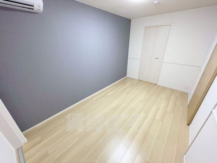 メゾンルミネ若松の内装